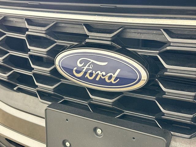 Certified 2024 Ford Escape ST-Line image 25