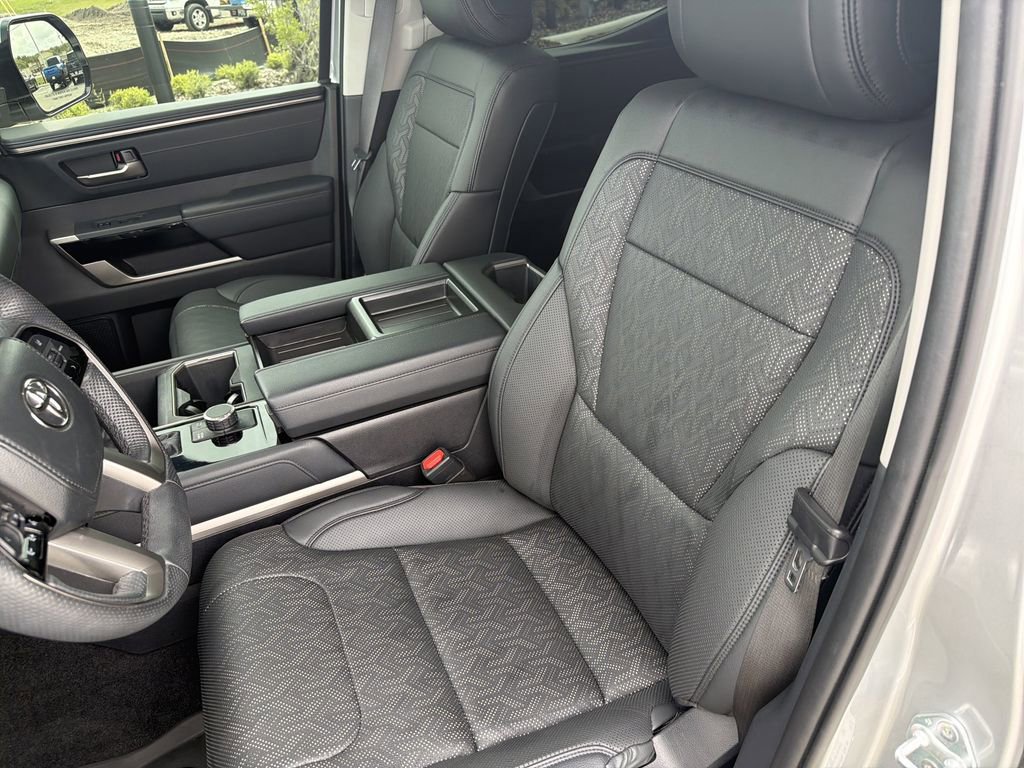 Used 2022 Toyota Tundra Limited w/ TRD Off-Road Package image 18