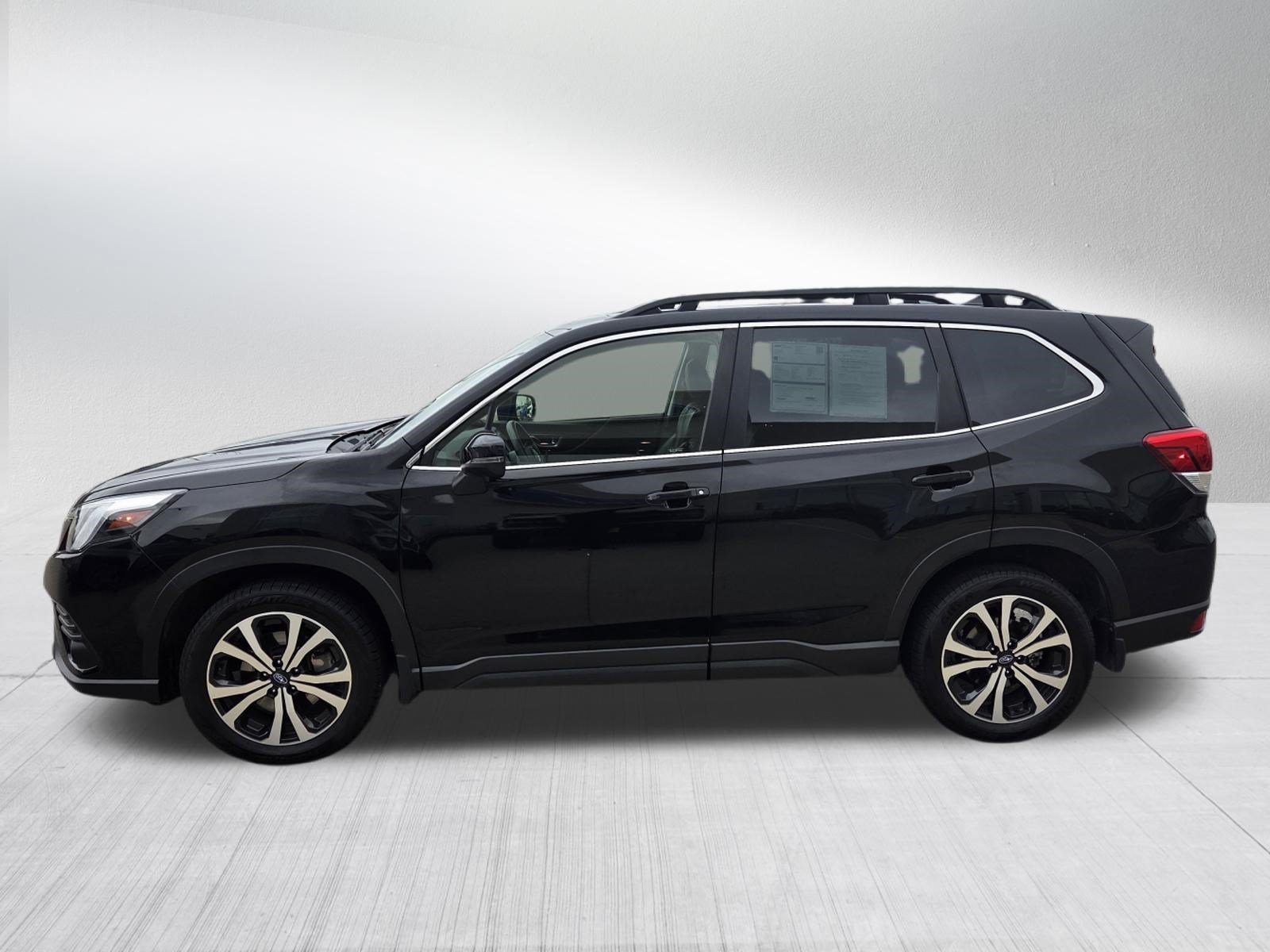 Used 2023 Subaru Forester Limited AWD/4WD image 4