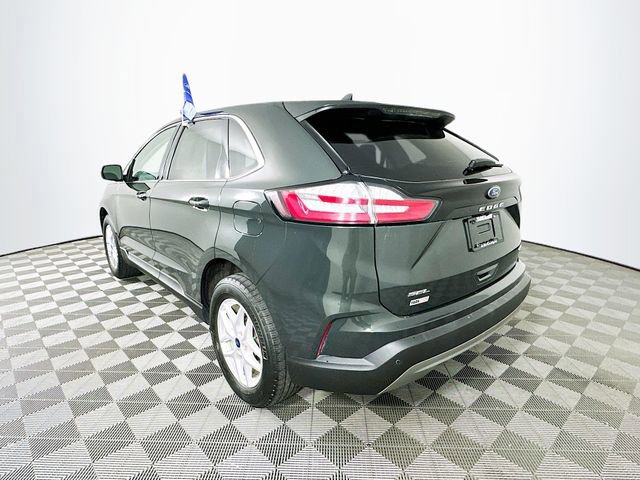 Certified 2022 Ford Edge SEL w/ Convenience Package image 3