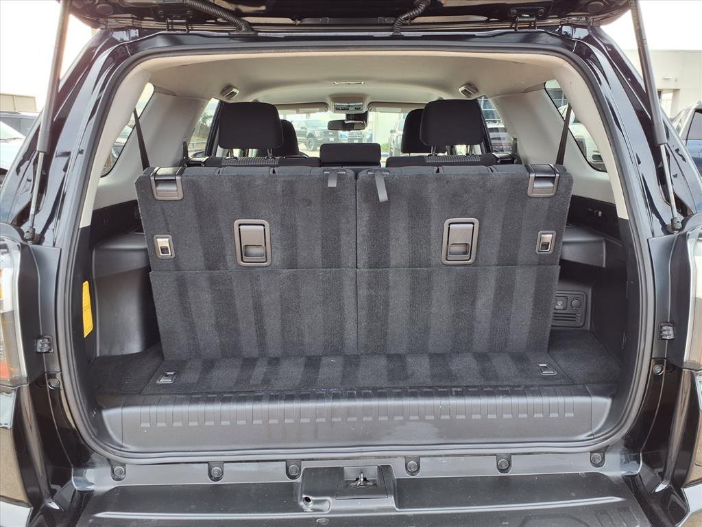 Used 2022 Toyota 4Runner SR5 image 29