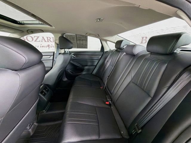 Used 2020 Honda Accord Touring image 29