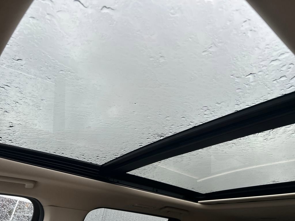 Certified 2024 Ford Expedition Limited image 30