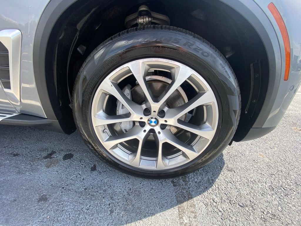 Used 2024 BMW X5 xDrive40i AWD/4WD image 31