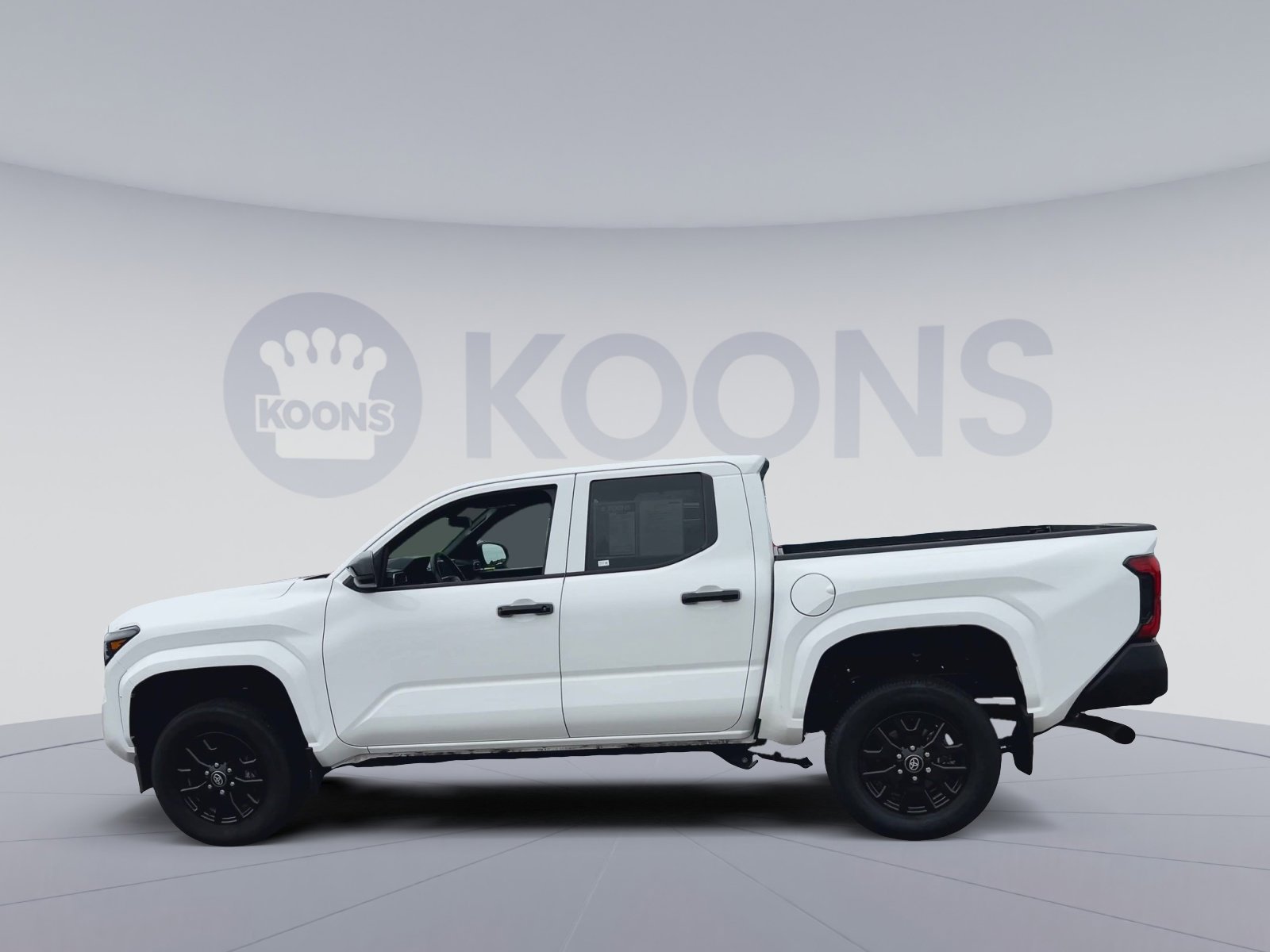 Used 2024 Toyota Tacoma SR RWD image 8