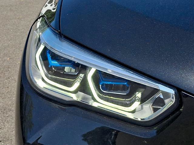 Used 2021 BMW X5 M w/ Competition Package AWD/4WD image 10