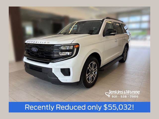 Certified 2025 Ford Expedition Active AWD/4WD image 1