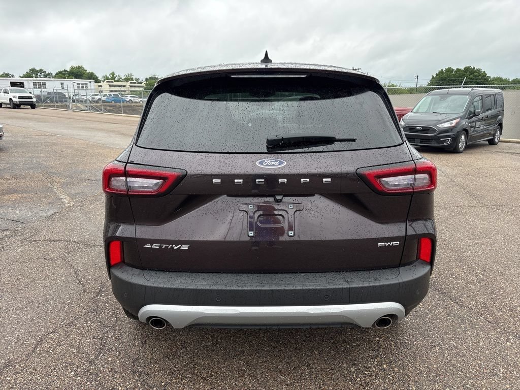 Certified 2023 Ford Escape Active w/ Tech Pack #1 AWD/4WD image 6