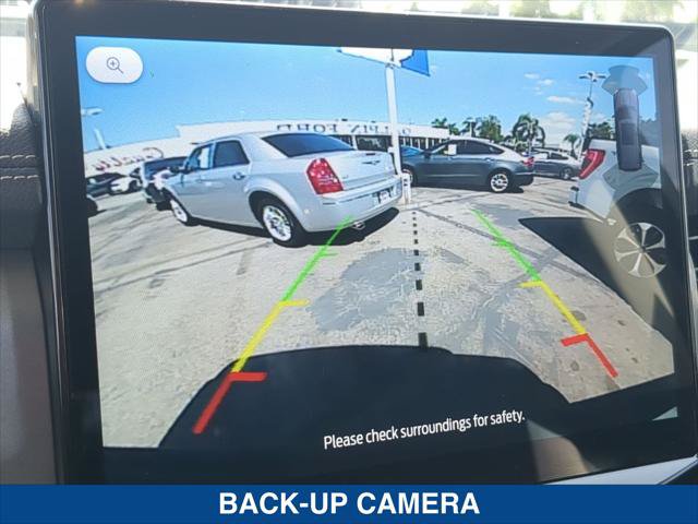 Certified 2023 Ford Expedition Max XLT RWD image 18