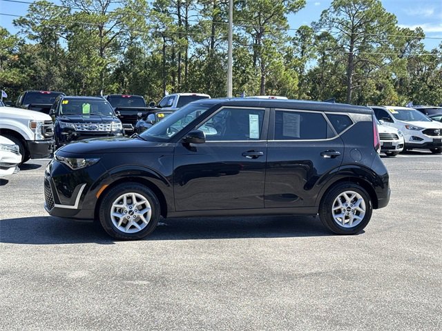 Used 2024 Kia Soul LX w/ Option Group 015 image 7