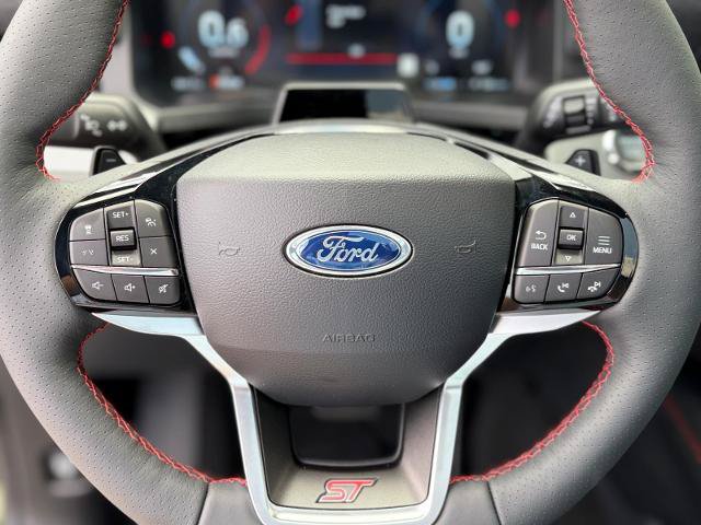 Certified 2026 Ford Explorer ST w/ Sun And Sound Package AWD/4WD image 15