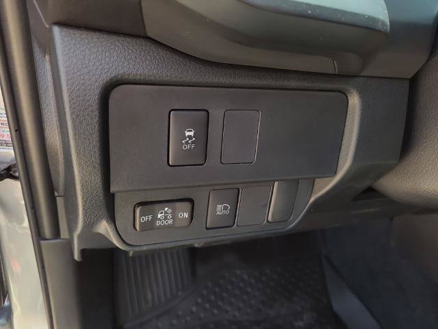 Used 2023 Toyota Tacoma SR AWD/4WD image 22