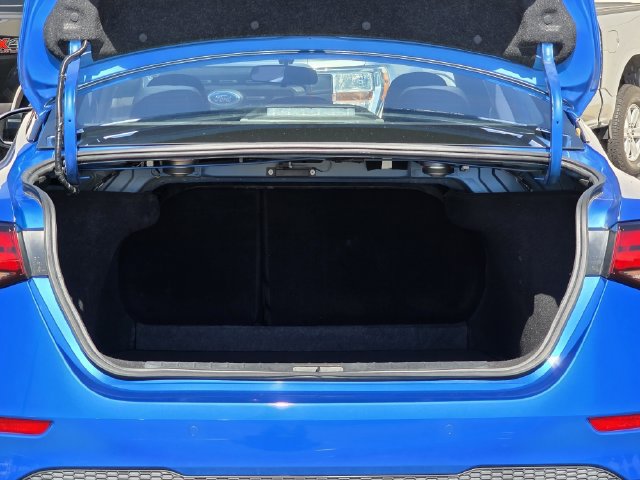 Used 2022 Nissan Sentra SV FWD image 29