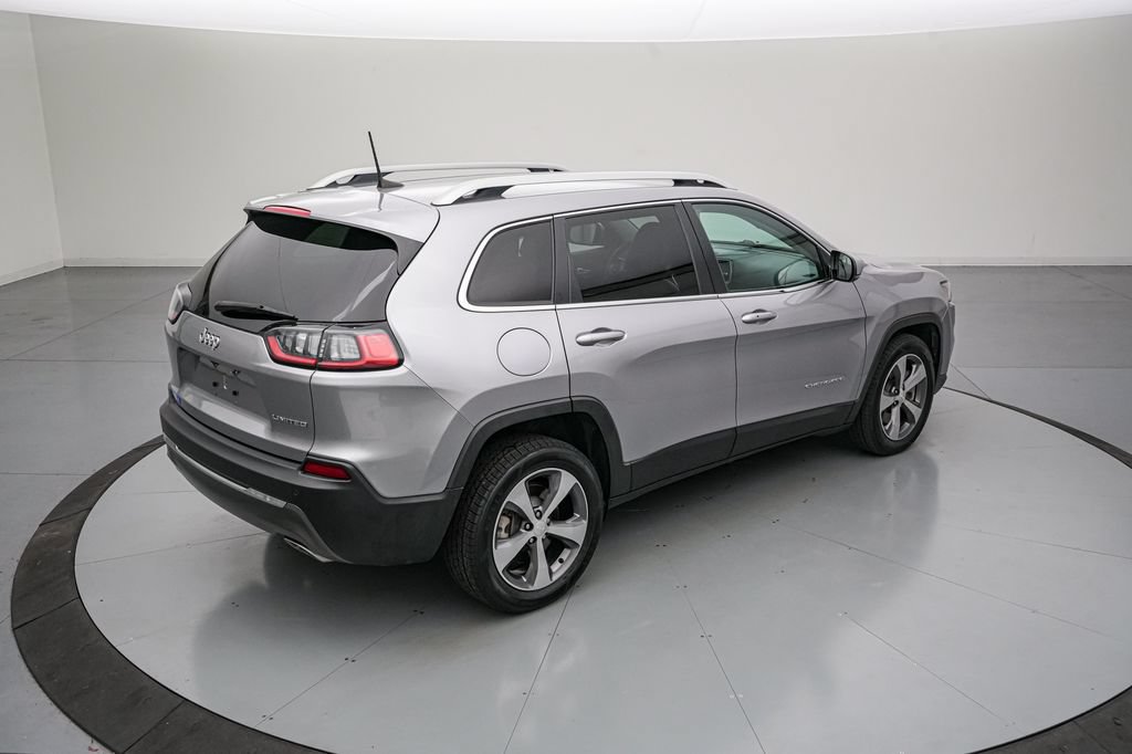 Used 2019 Jeep Cherokee Limited FWD image 4