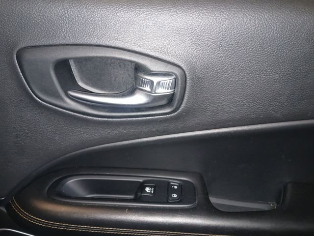 Used 2018 Jeep Compass Limited w/ Navigation Group image 56