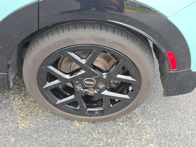 Used 2026 MINI Cooper S FWD image 9
