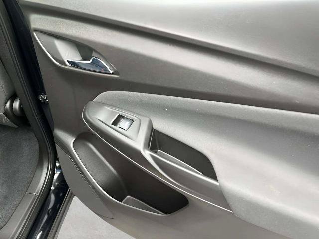 Used 2023 Chevrolet Bolt EUV LT w/ Driver Confidence Package FWD image 11