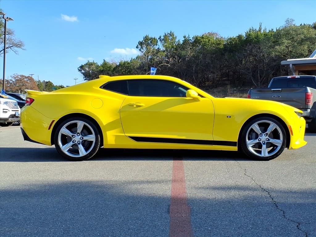 Used 2018 Chevrolet Camaro SS image 5