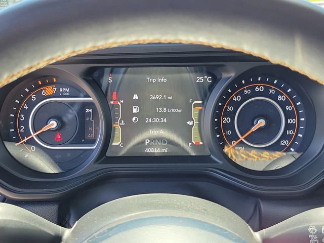 Used 2024 Jeep Wrangler Sahara image 26