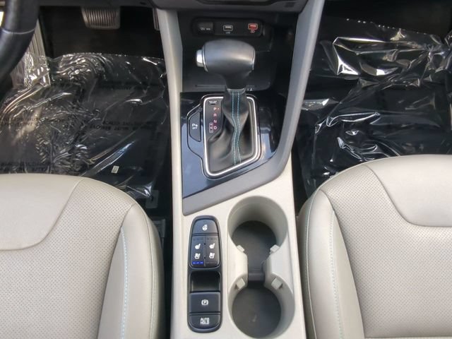 Used 2020 Kia Niro EX Premium FWD image 19