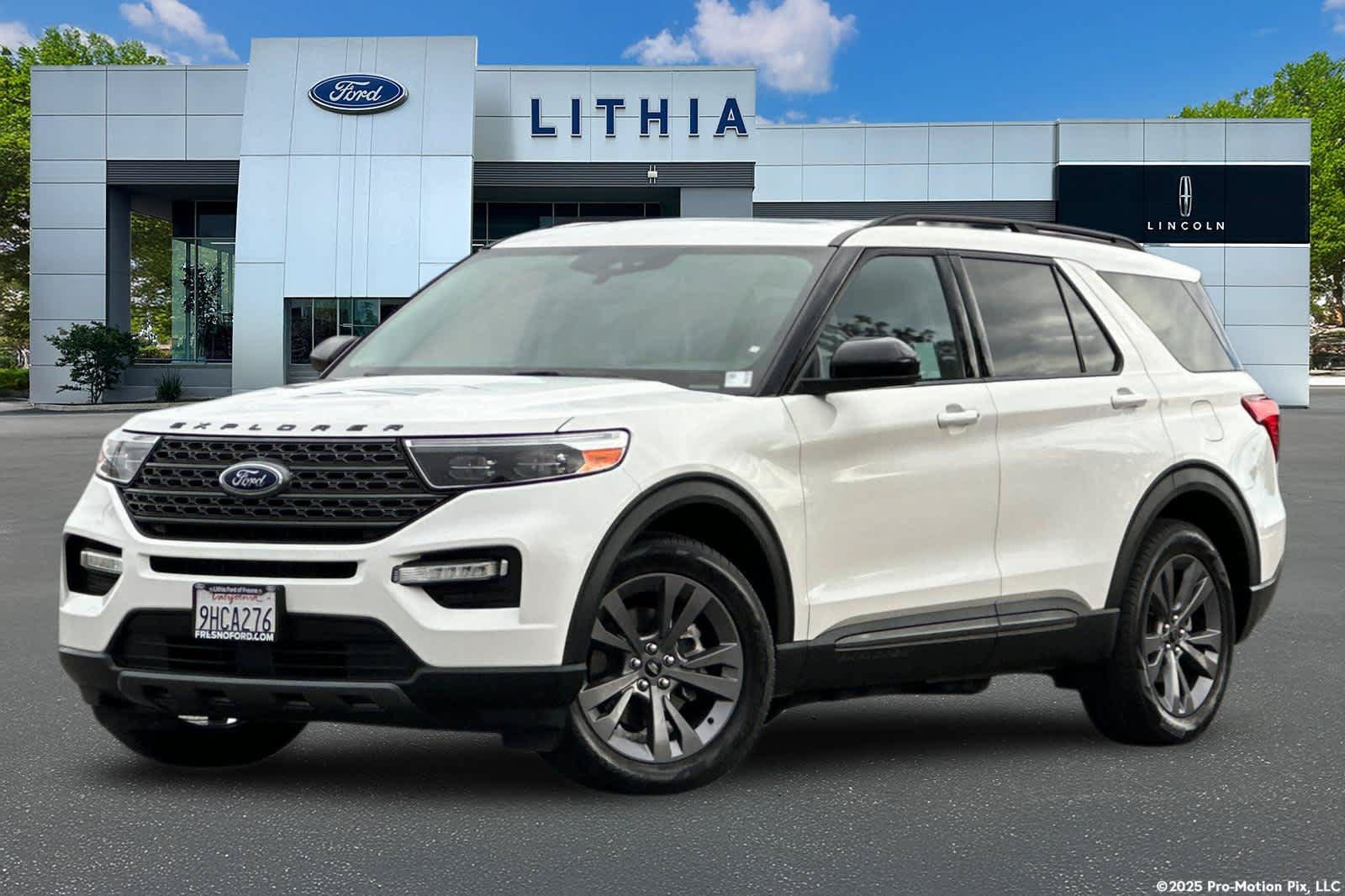 Certified 2023 Ford Explorer XLT w/ Equipment Group 202A RWD image 1