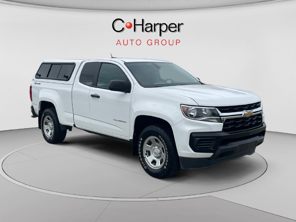 Used 2021 Chevrolet Colorado W/T AWD/4WD image 1
