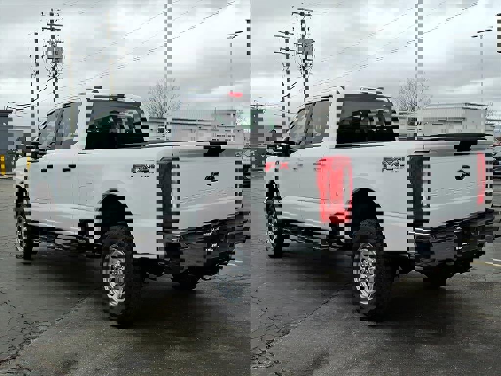 Certified 2024 Ford F350 XL w/ FX4 Off-Road Package image 7
