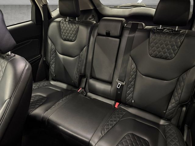 Certified 2024 Ford Edge Titanium image 13