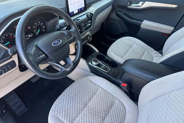 Certified 2020 Ford Escape SE FWD image 3