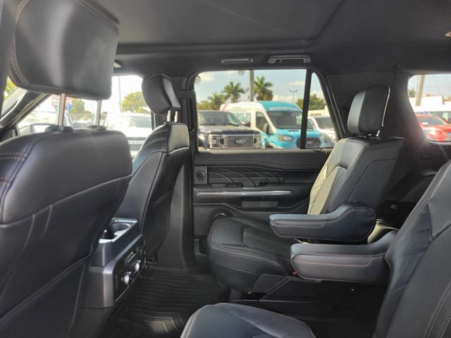 Certified 2024 Ford Expedition Max Platinum image 9