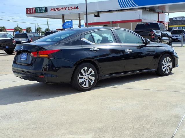 Used 2022 Nissan Altima 2.5 S image 4