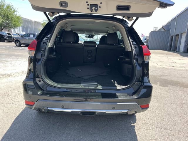 Used 2019 Nissan Rogue SV FWD image 15