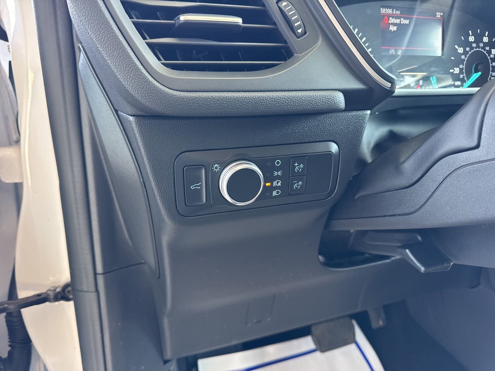 Certified 2022 Ford Escape SE w/ Convenience Package image 27