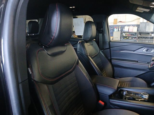 Certified 2025 Ford Explorer ST-Line image 62
