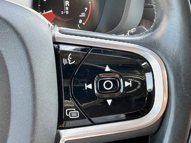 Used 2019 Volvo XC60 T5 Inscription w/ Protection Package Premier image 21