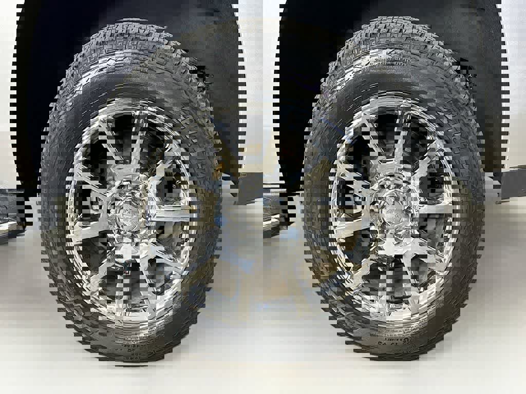 Used 2019 GMC Yukon Denali w/ Open Road Package image 11