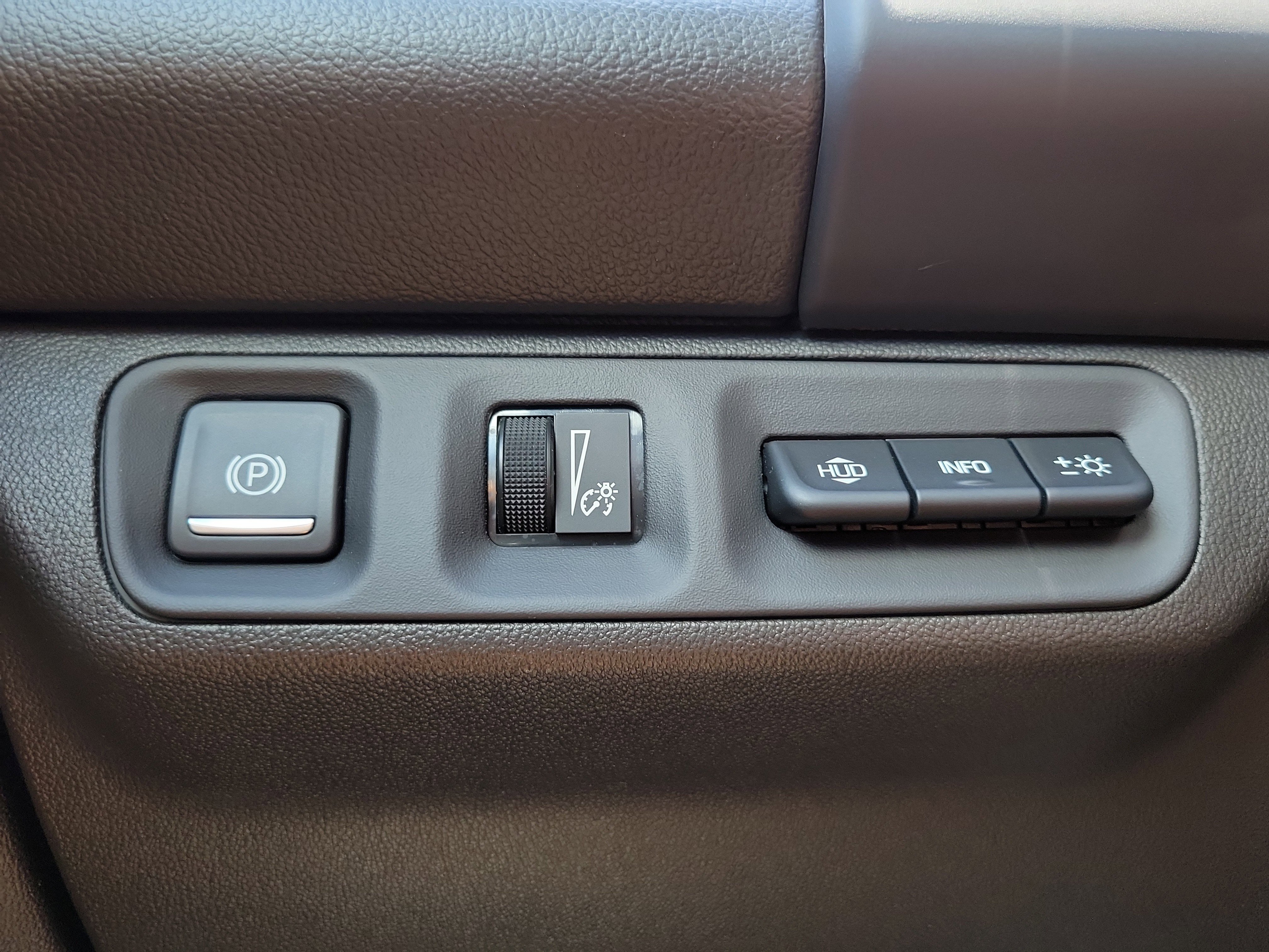Used 2023 GMC Acadia SLT w/ Elevation Edition FWD image 29