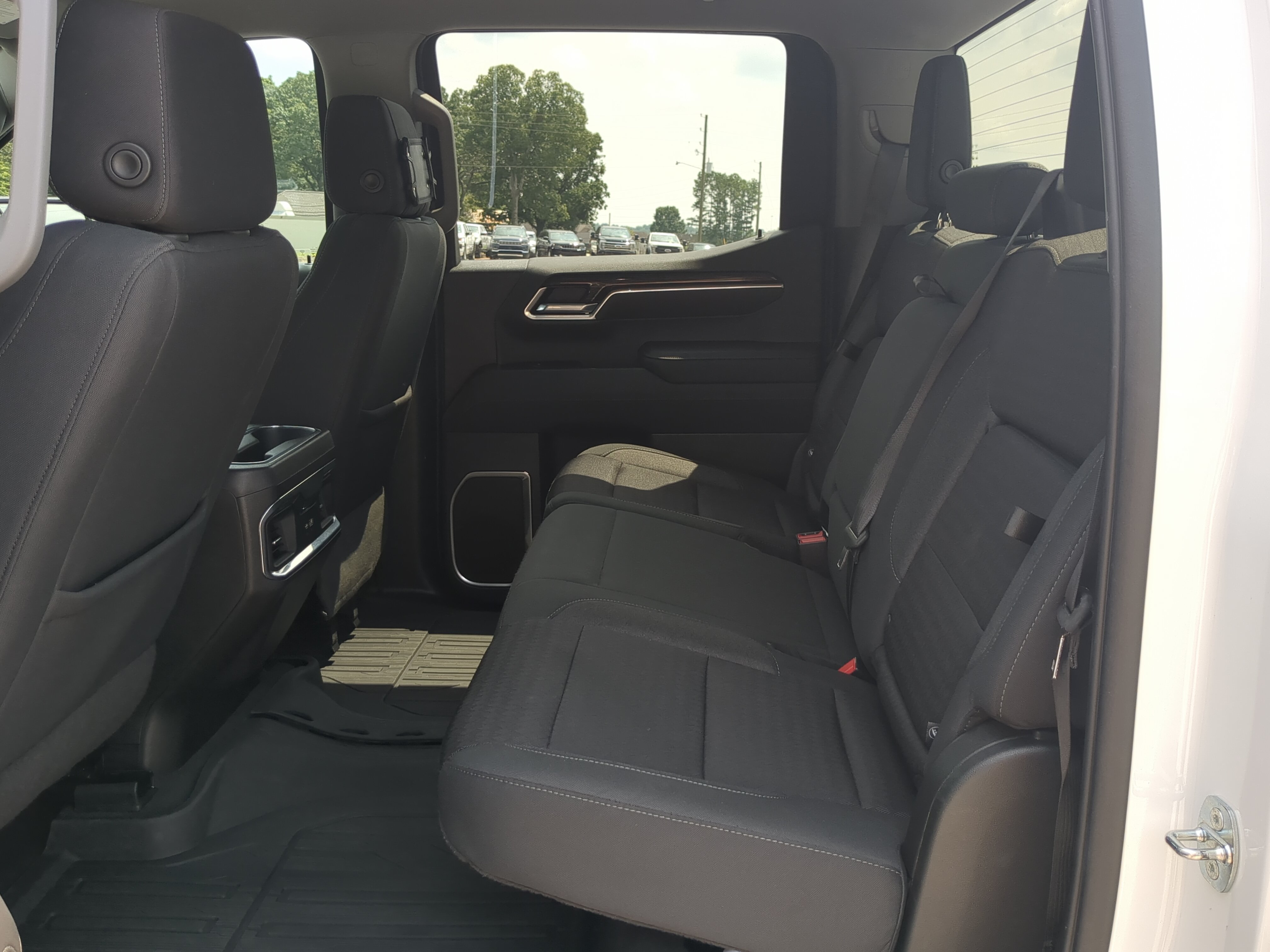 Used 2022 GMC Sierra 1500 Elevation w/ X31 Off-Road Package AWD/4WD image 12