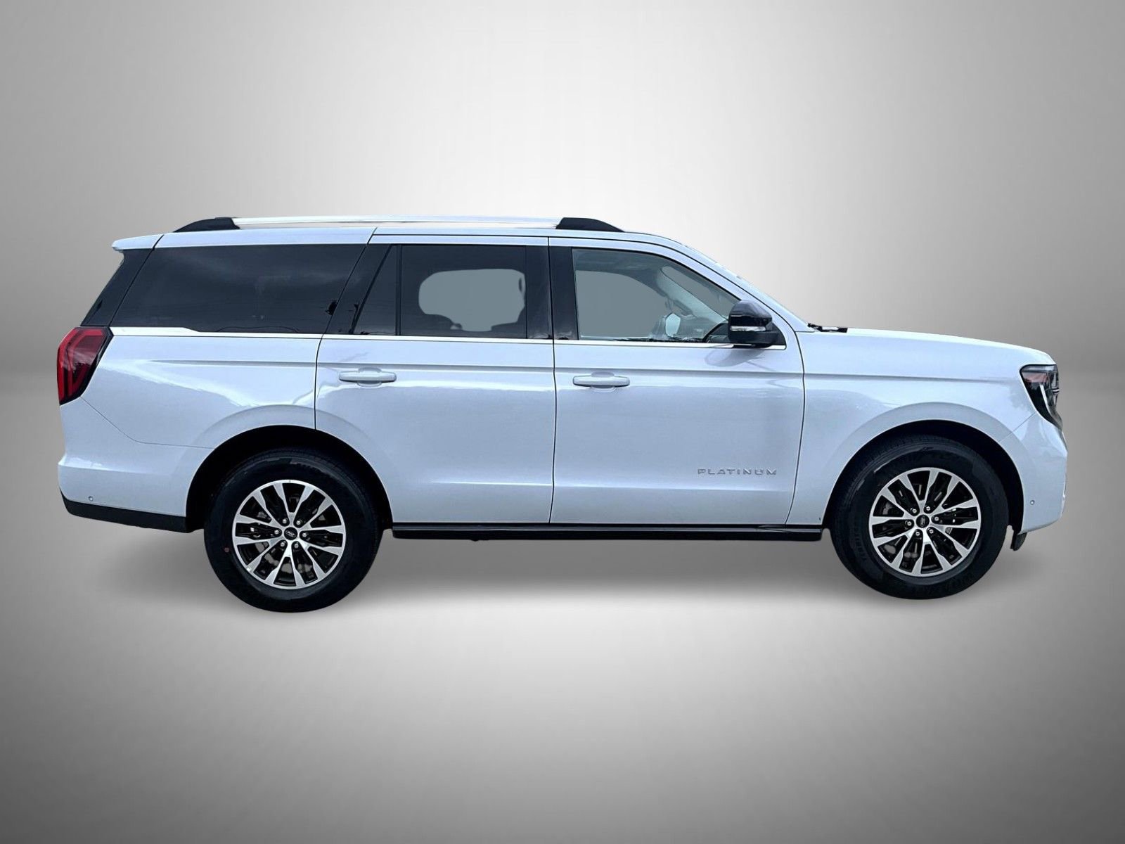Certified 2025 Ford Expedition Platinum AWD/4WD image 4