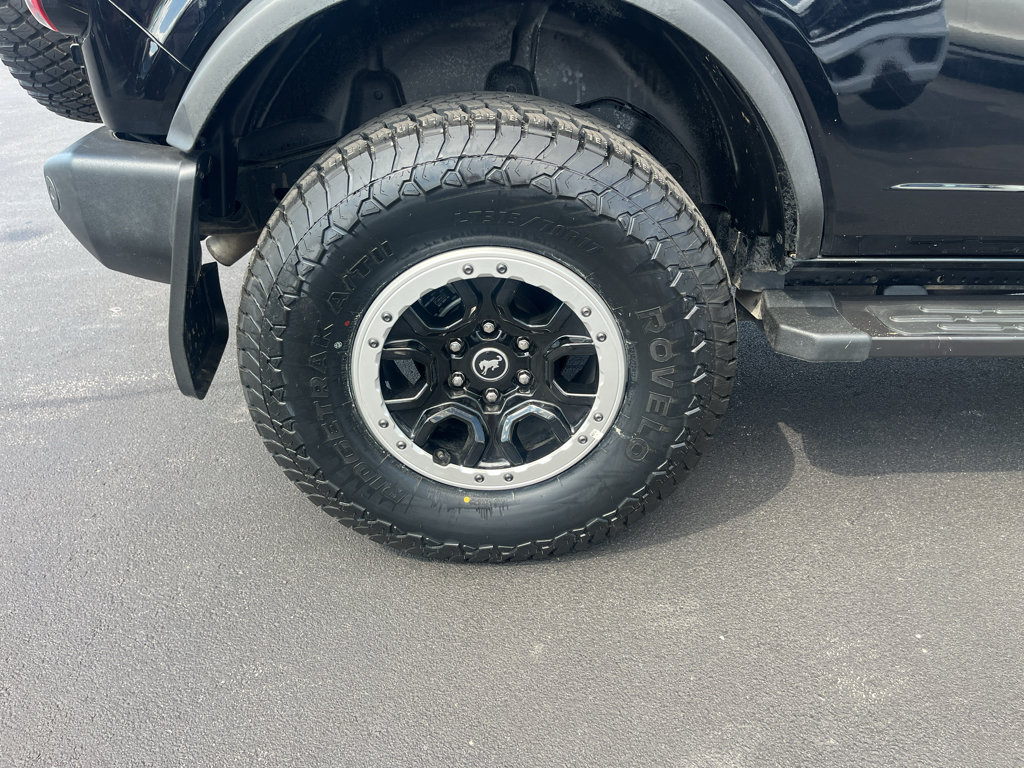Certified 2022 Ford Bronco Outer Banks w/ Sasquatch Package AWD/4WD image 13
