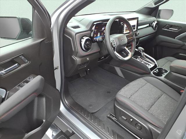 Used 2024 Chevrolet Colorado Z71 w/ Z71 Convenience Package 2 image 7