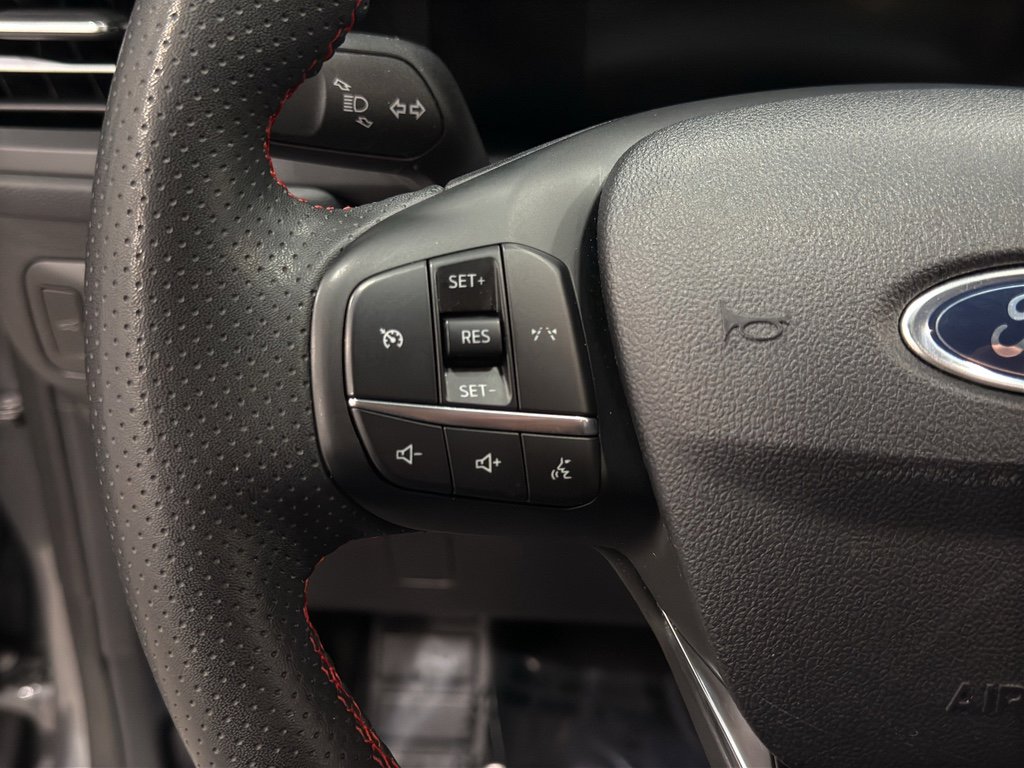 Certified 2024 Ford Escape ST-Line image 14