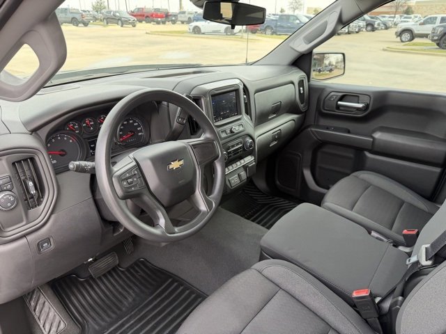 Used 2024 Chevrolet Silverado 1500 Custom image 12