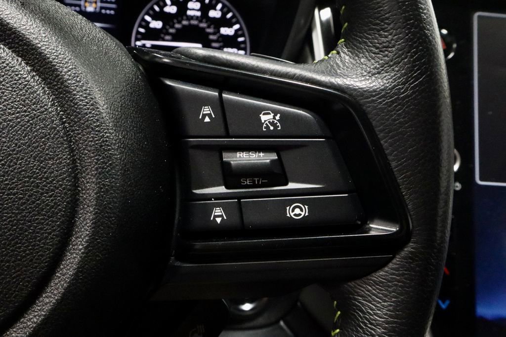 Used 2025 Subaru Outback Onyx Edition AWD/4WD image 27