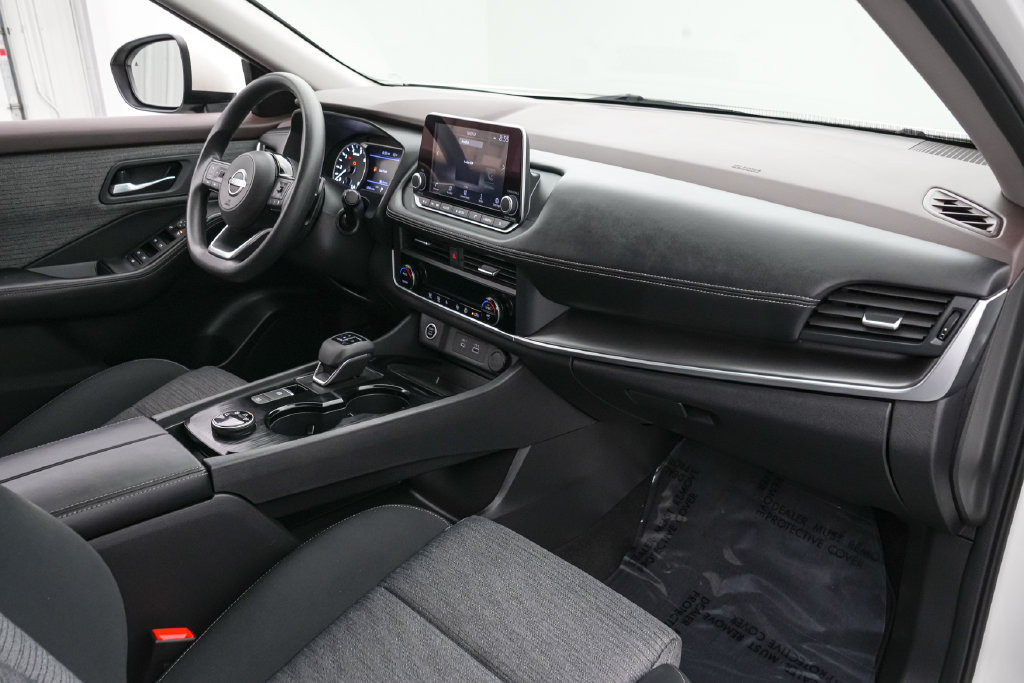 Used 2023 Nissan Rogue SV AWD/4WD image 21
