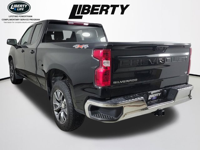 Used 2023 Chevrolet Silverado 1500 LT AWD/4WD image 5