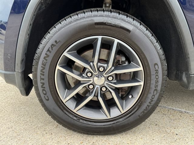Used 2018 Jeep Grand Cherokee Limited AWD/4WD image 13