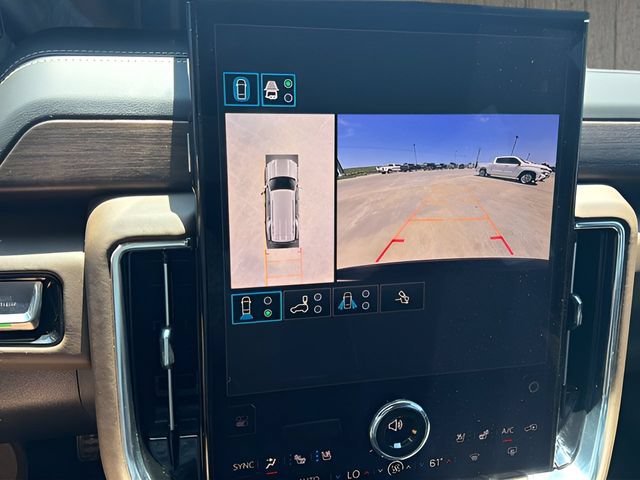 Used 2025 GMC Yukon Denali Ultimate AWD/4WD image 28