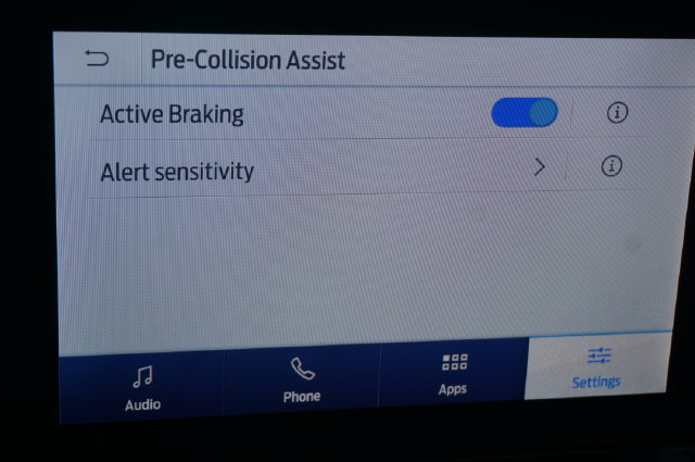Certified 2024 Ford Explorer XLT RWD image 15
