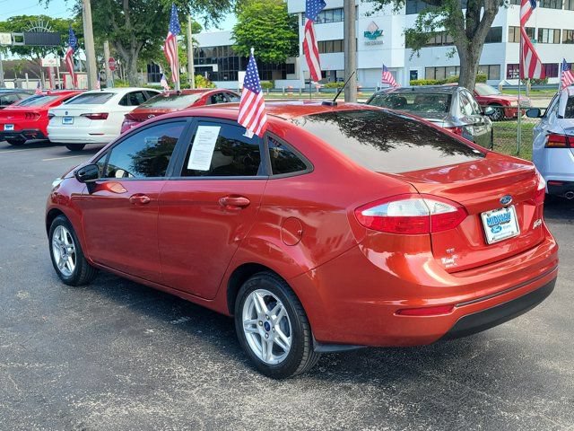 Certified 2019 Ford Fiesta SE FWD image 3